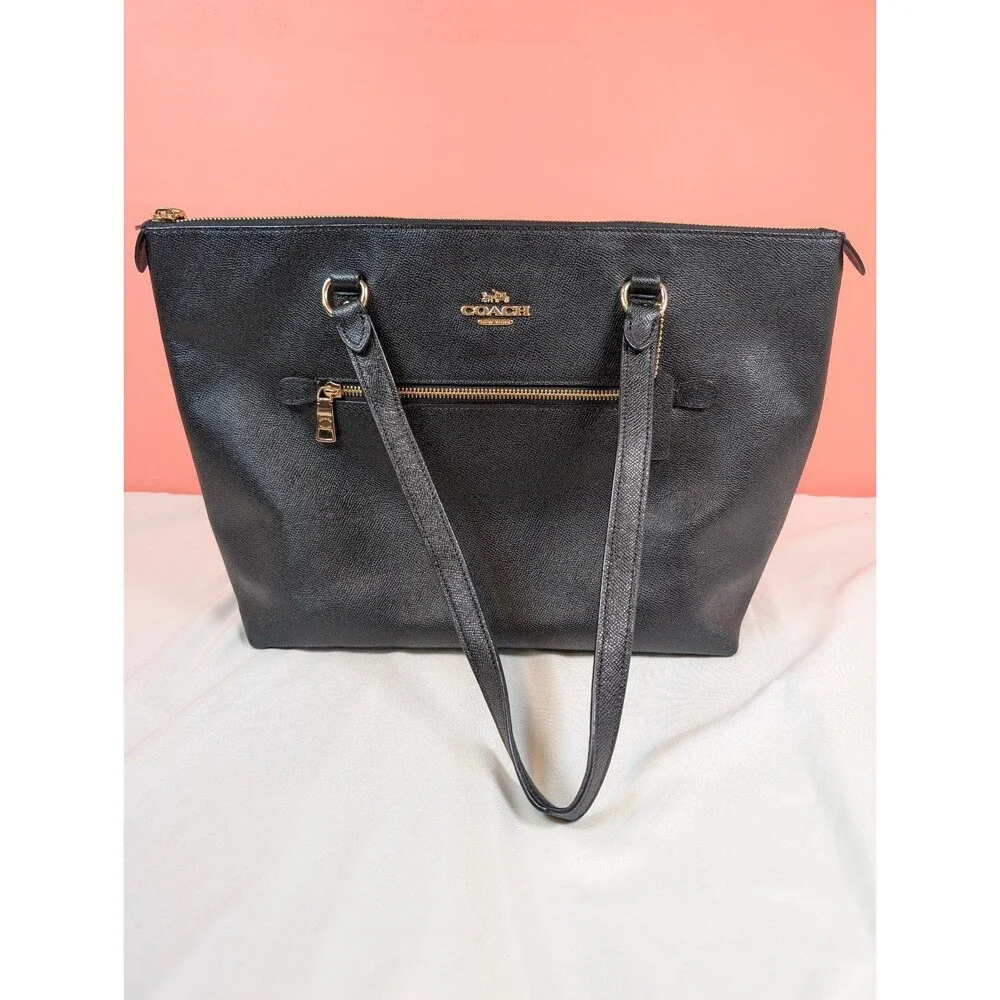 Women's Coach Gallery Tote Handbag Black Gold Hardware F2210-6840